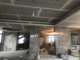 世茂湖滨花园别墅装修在施工项目