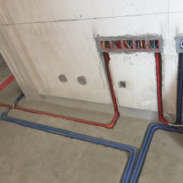 【辰歌】纬地路水电验收