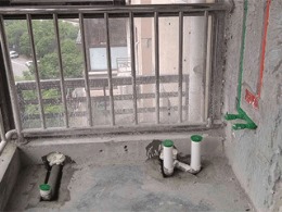 真朋路99弄水岸华府二手房装修水
