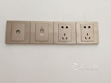 75平新中式装修施工现场